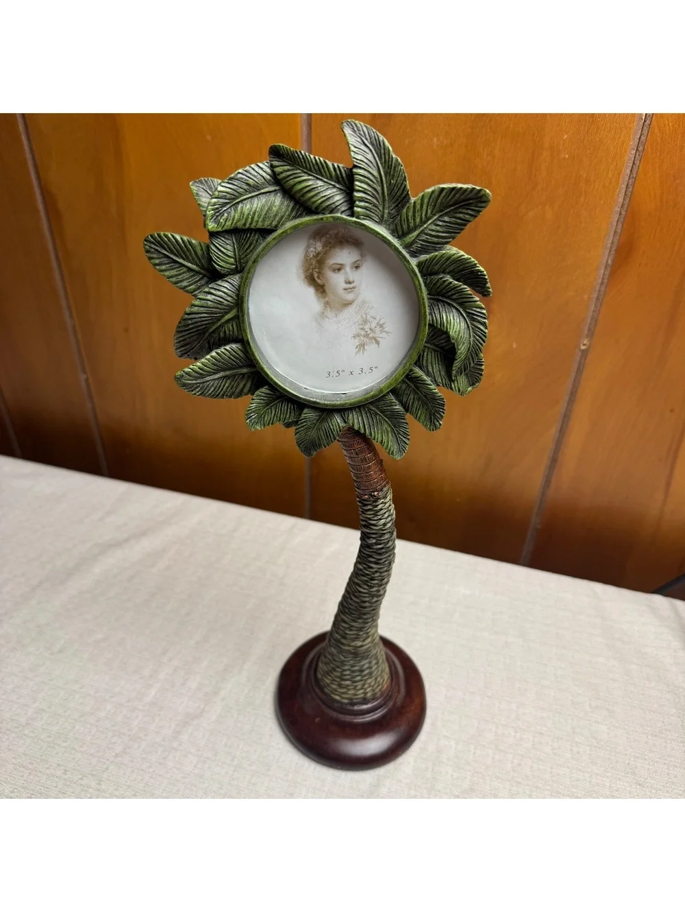 Vintage Palm Tree Picture Frame 13” Tall Tropical Coastal 3.5” Round Photo